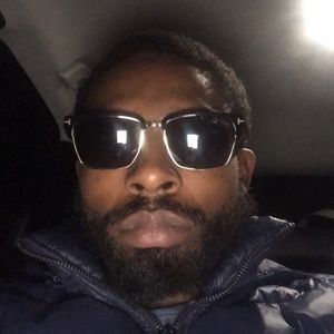 Meet your Posher, Raymond